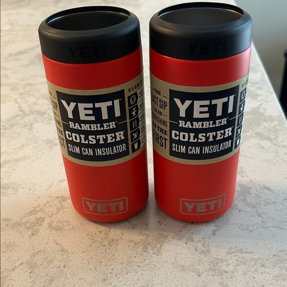 YETI Rambler Colster Slim in Bold Red